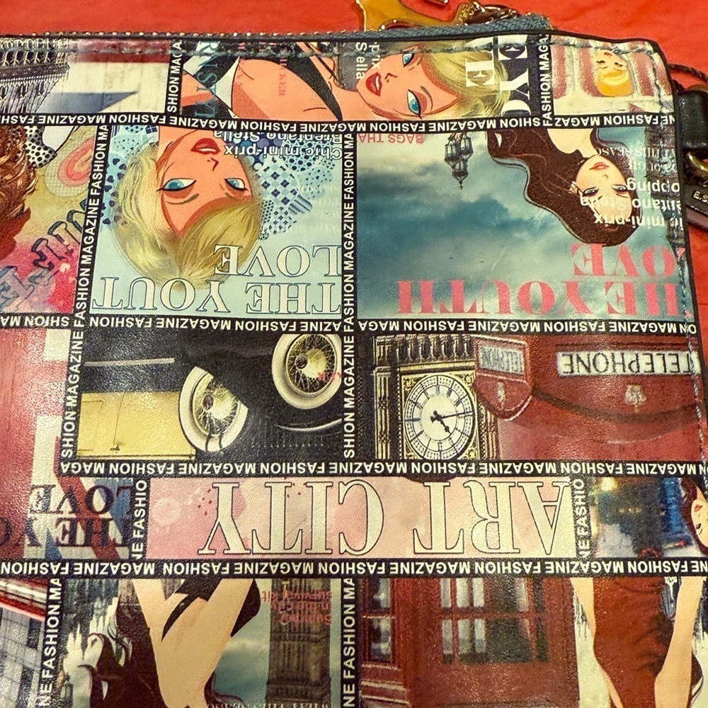 Brentano Comic Print Bag Wristlet Purse Black 12x7 NEW - Picture 13 of 14